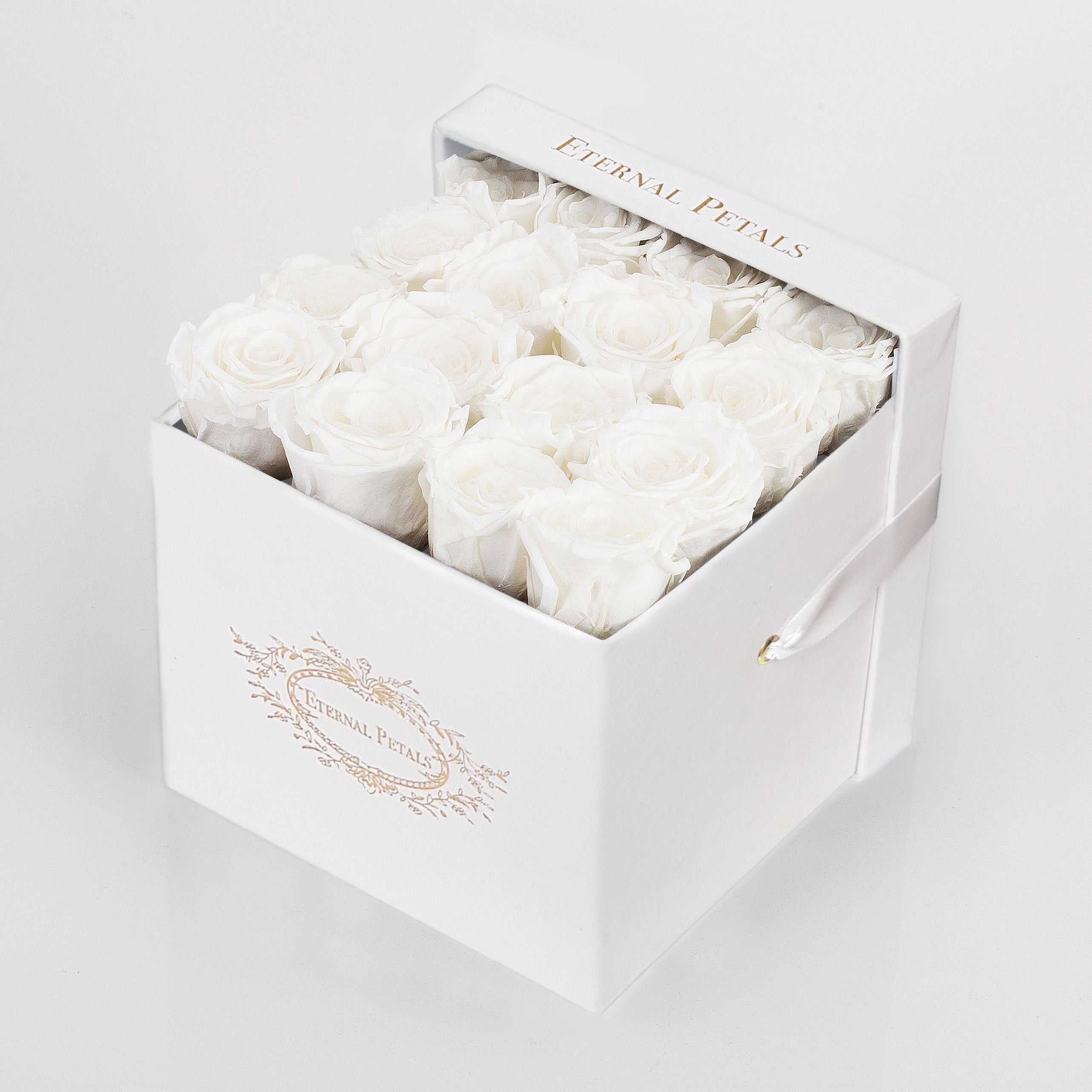 SNOW WHITE | WHITE FLOWER BOX